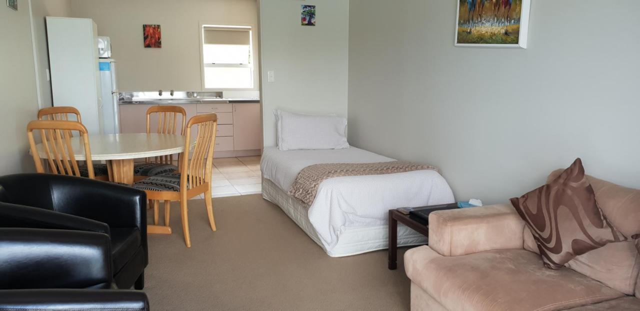 Whangaroa Lodge Motel 외부 사진